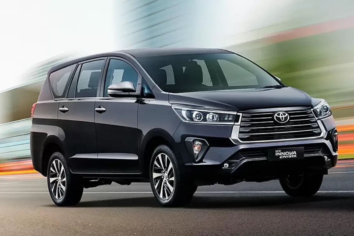 Sewa Mobil Innova Reborn di Padang Profesional dan Terjangkau