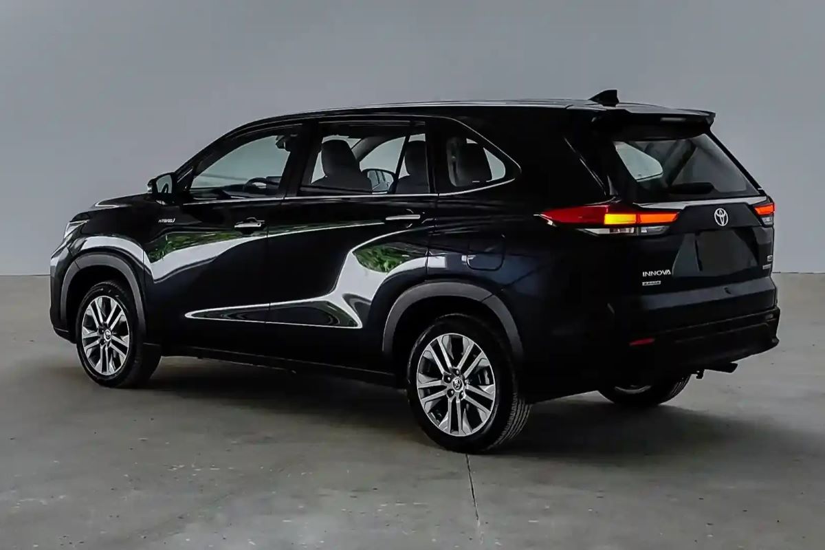 Manfaatkan Sewa Toyota Zenix G Padang untuk Mobilitas Aman, Nyaman, dan Hemat Bahan Bakar