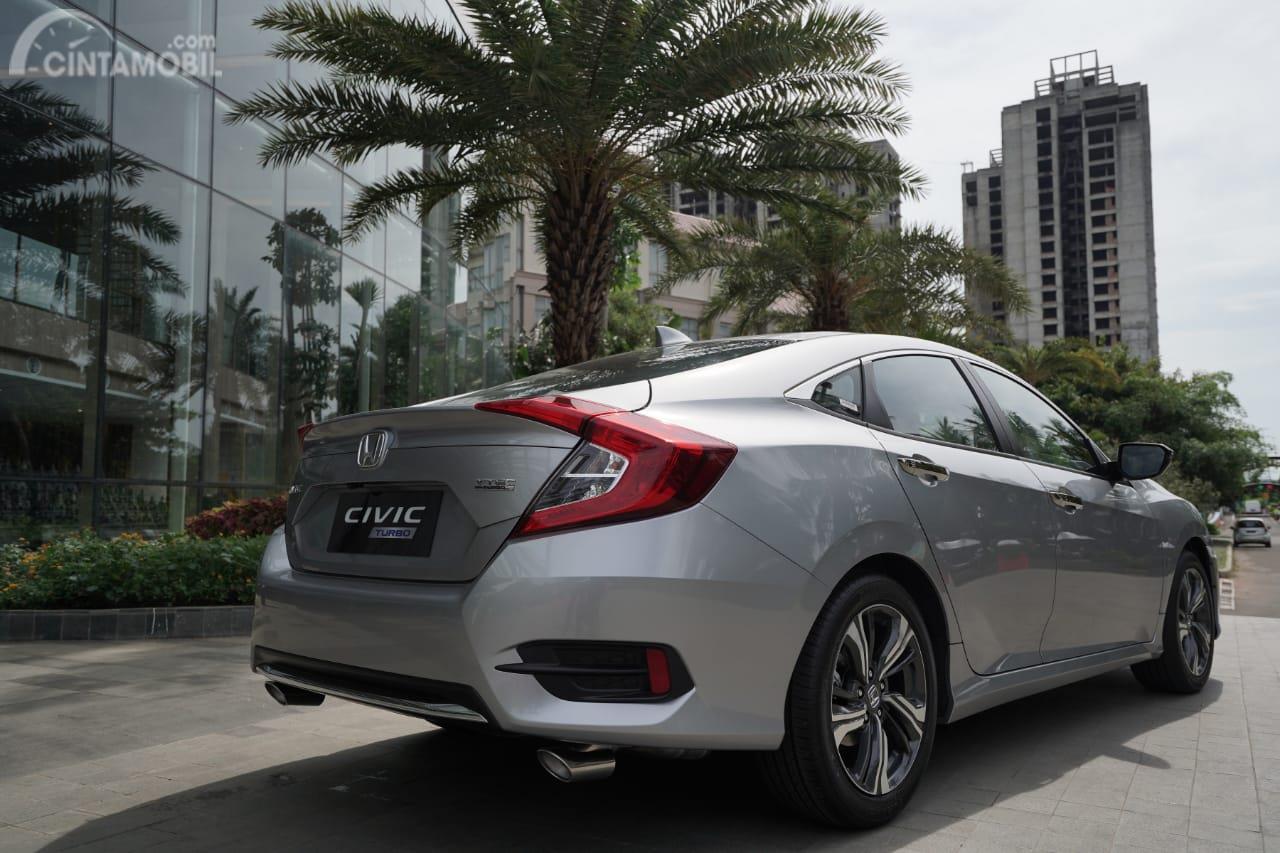 Sewa Civic Turbo Padang untuk Wisata Nyaman dan Eksklusif