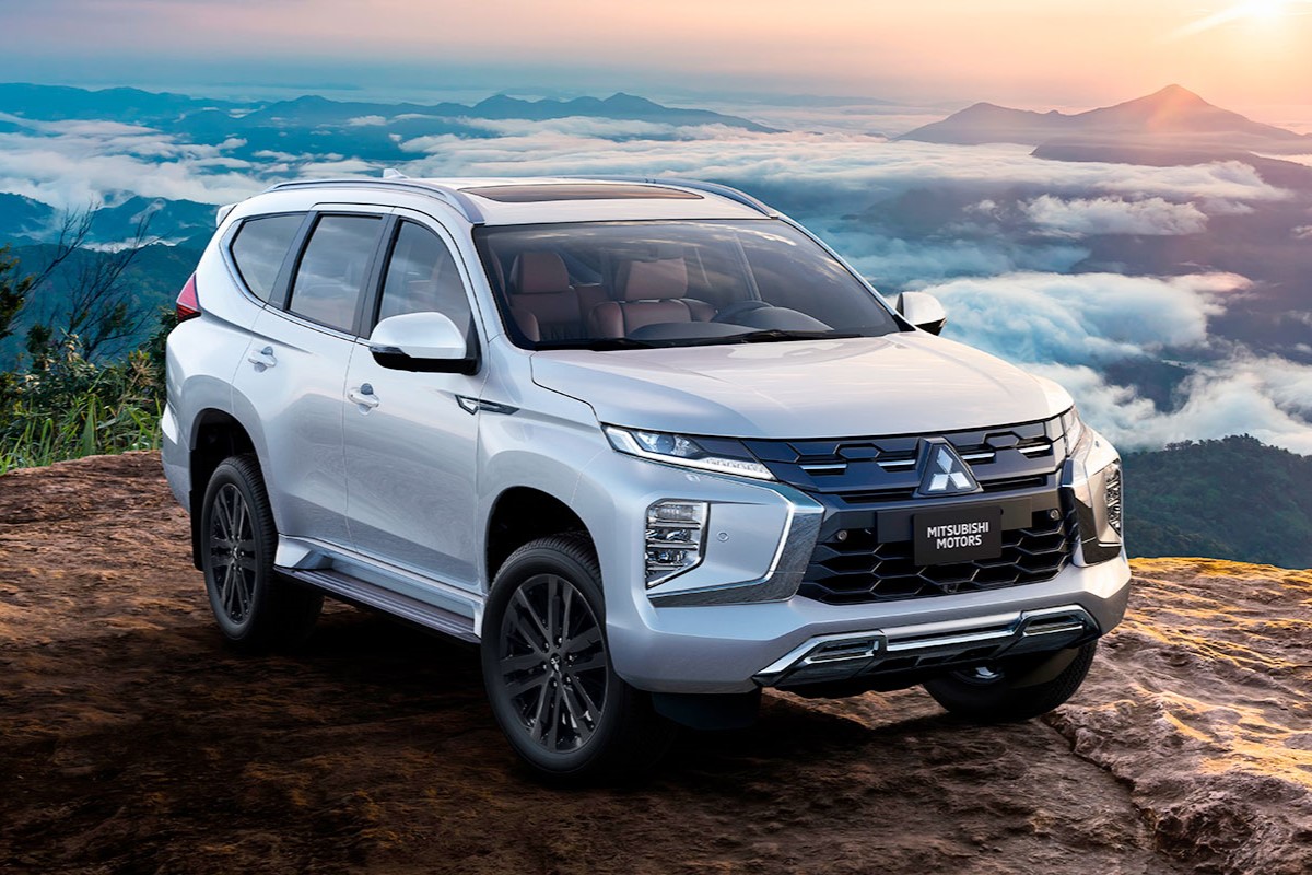 Solusi Sewa Pajero Sport Padang: Liburan Nyaman dan Berkelas di Negeri Ranum Minangkabau