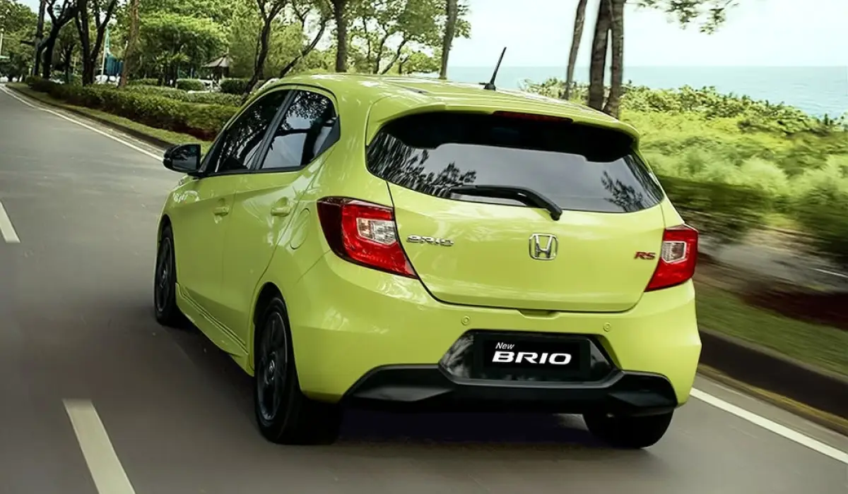 Temukan Kelebihan Rental Honda Brio di Padang: Mobil Kompak untuk Perjalanan Harian Tanpa Repot!